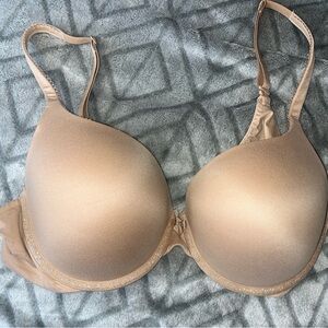 Victoria's Secret NWOT Nude Bra perfect shape convertible straps